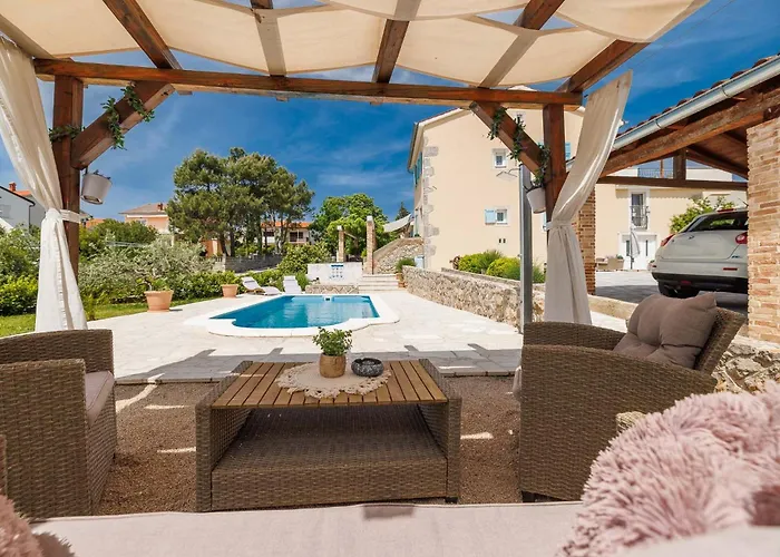 Marina Apartment *